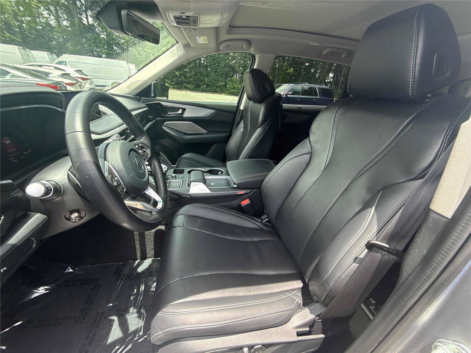Used 2023 Acura MDX w/ Technology Package FWD image 11