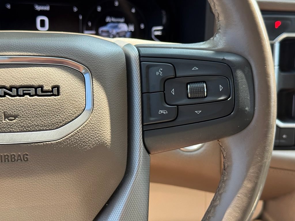 Used 2022 GMC Yukon Denali AWD/4WD image 20