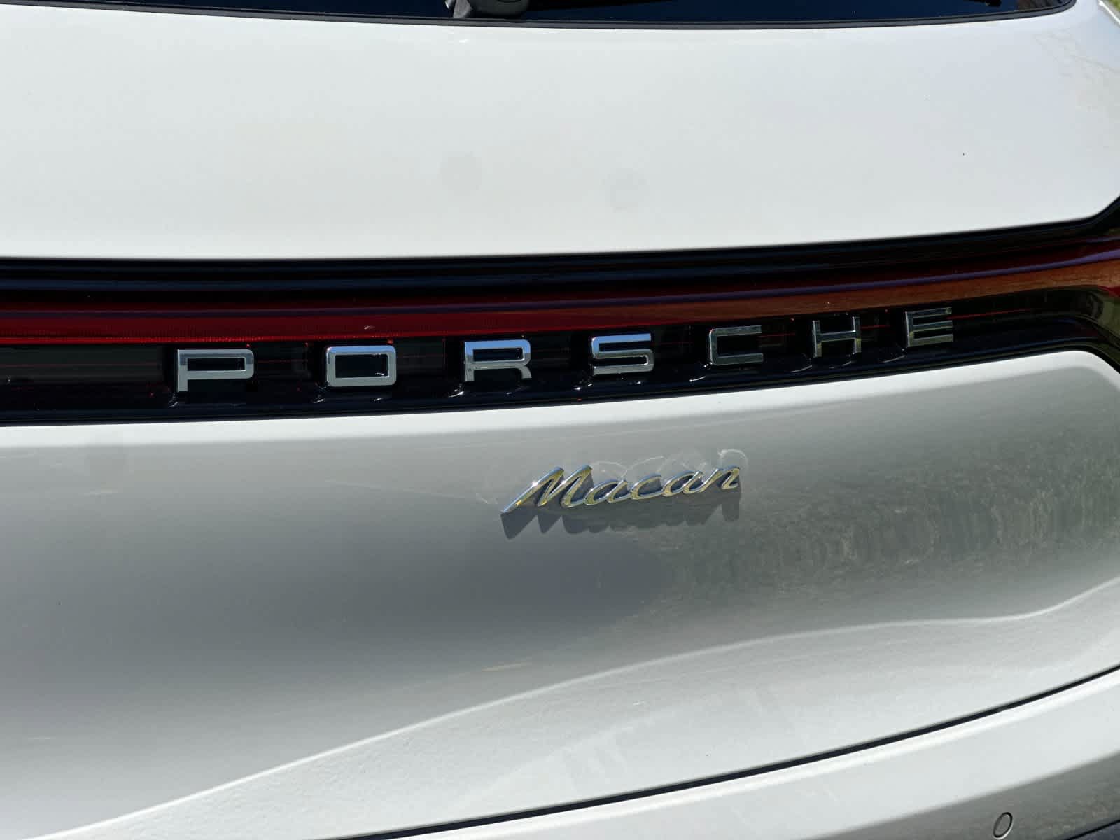 New 2026 Porsche Macan AWD/4WD image 32