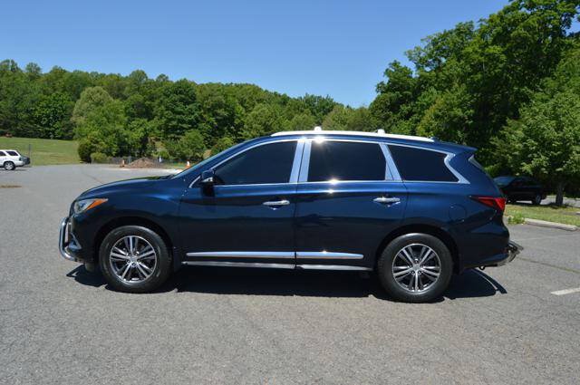 Used 2016 INFINITI QX60 Luxe w/ Premium Package AWD/4WD image 5