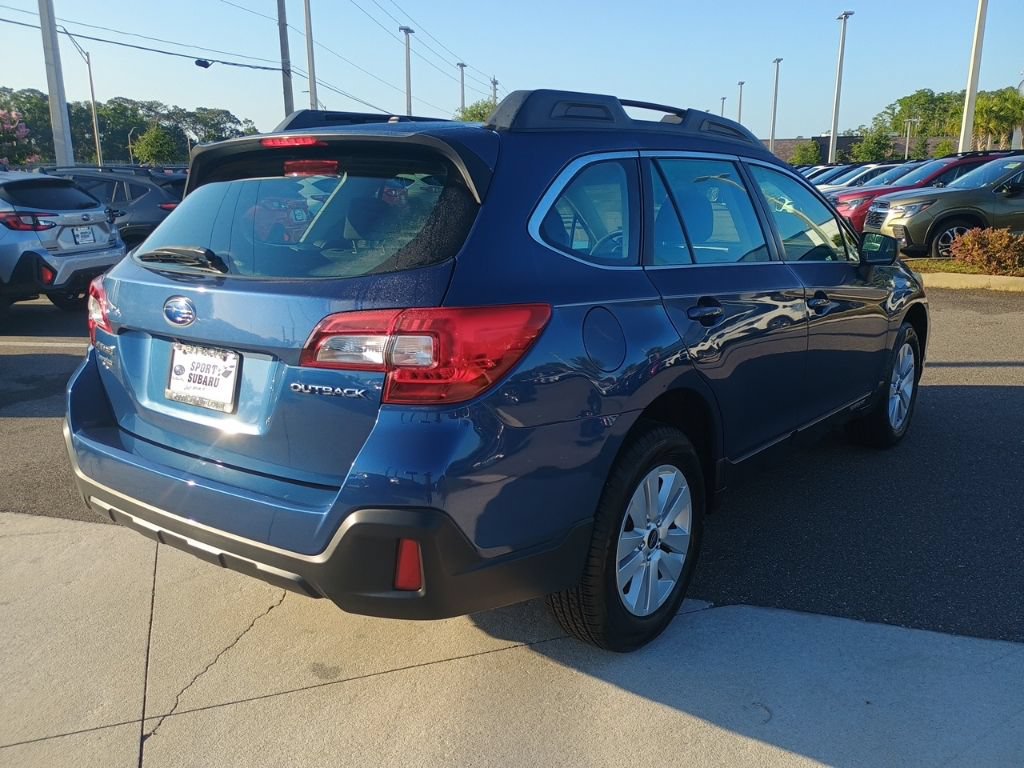 Used 2019 Subaru Outback 2.5i AWD/4WD image 5