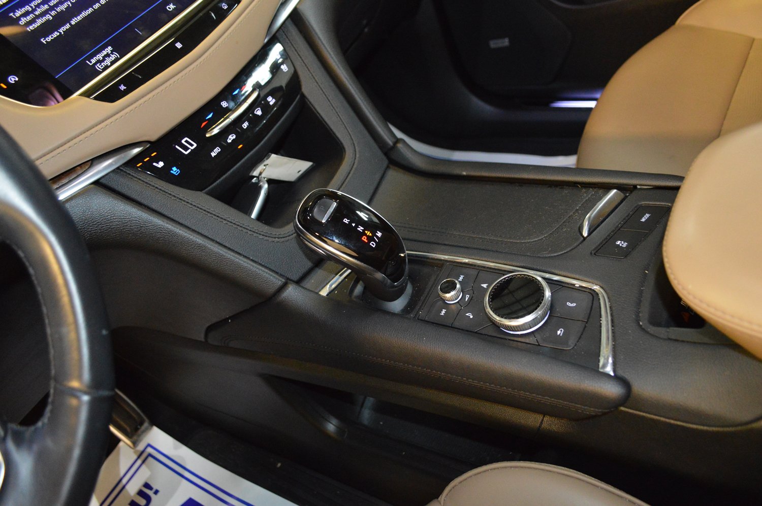 Used 2021 Cadillac XT5 Sportv w/ Platinum Package AWD/4WD image 20