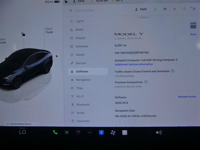 Used 2024 Tesla Model Y Long Range RWD image 8