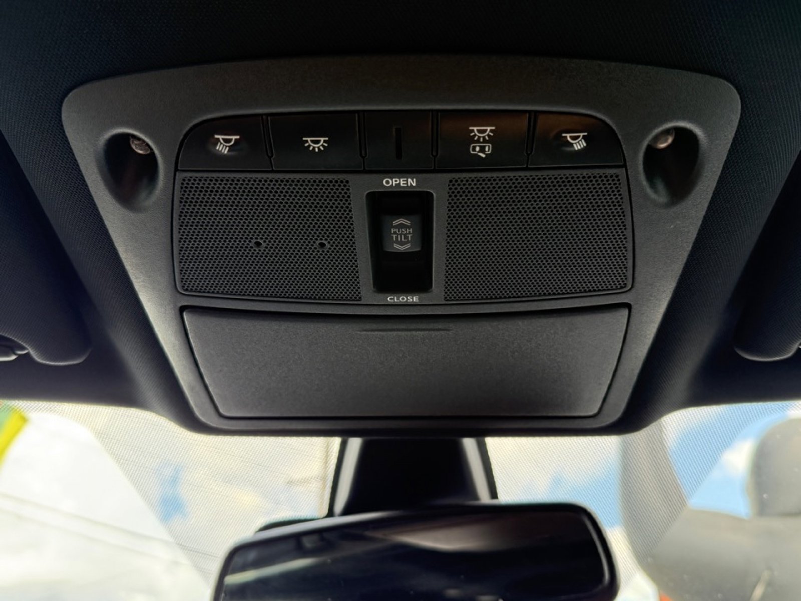 Used 2020 Nissan Maxima SR w/ Sport Mat Group image 33