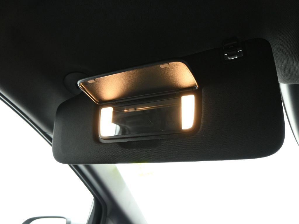 Used 2025 Chevrolet Equinox EV LT w/ Convenience Package image 14