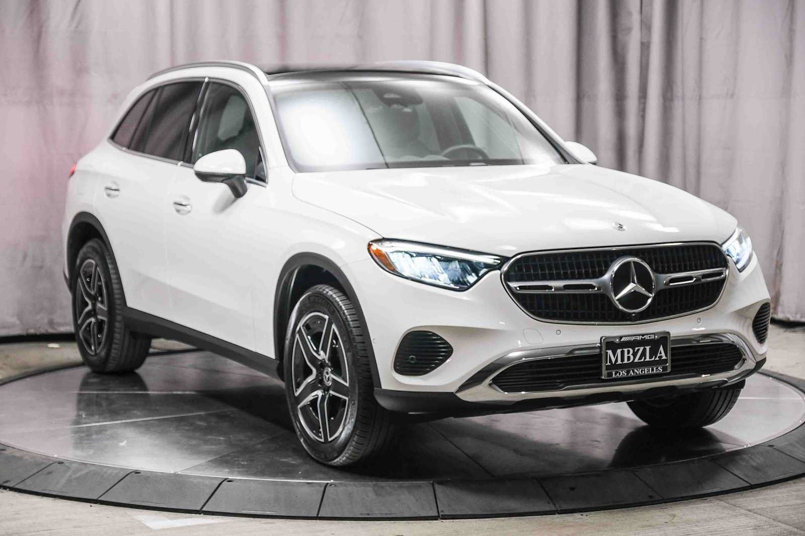 Certified 2026 Mercedes-Benz GLC 300 image 5