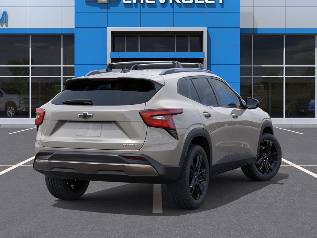New 2026 Chevrolet Trax ACTIV w/ Sunroof Package FWD image 4