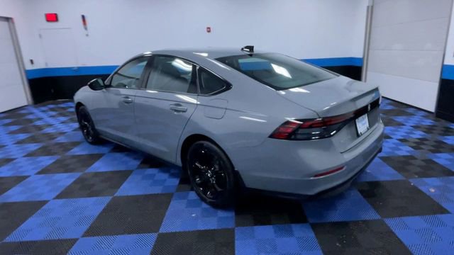 Certified 2025 Honda Accord SE image 6