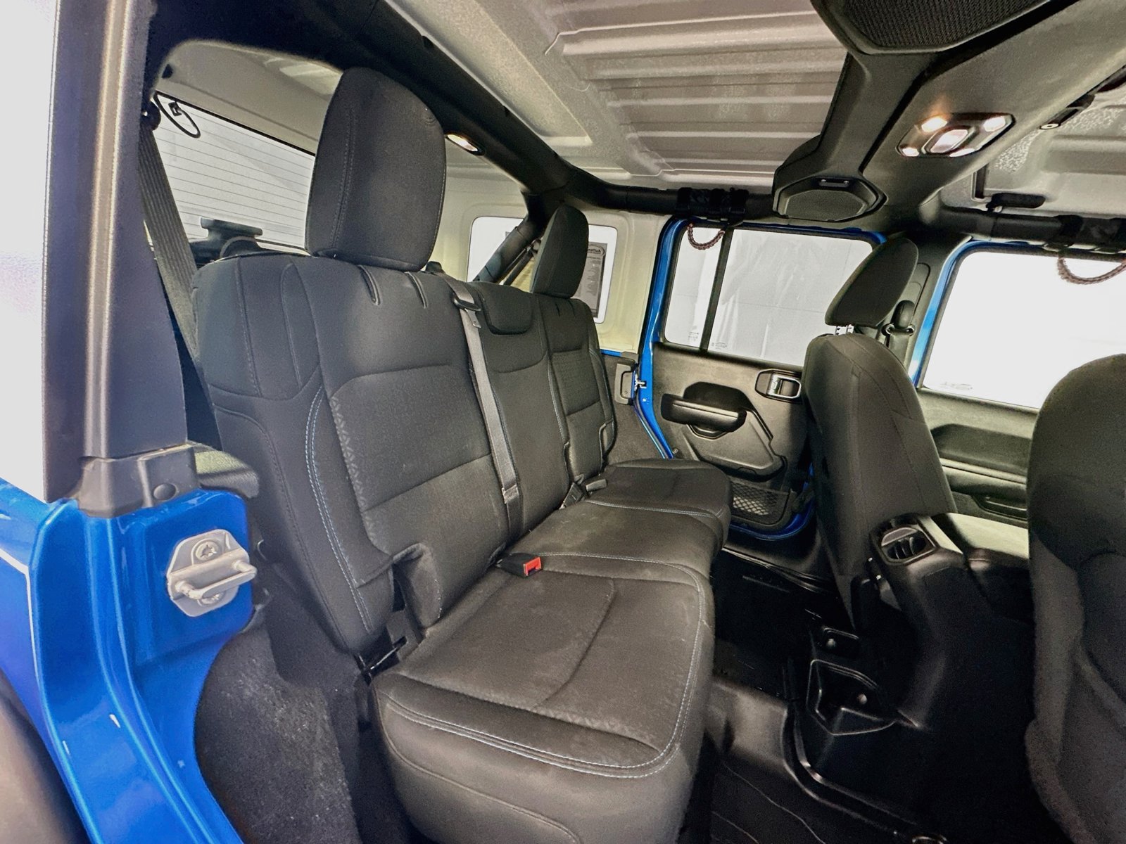 Used 2021 Jeep Wrangler Unlimited Sport AWD/4WD image 26