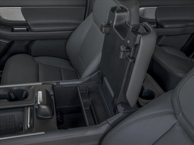 New 2026 Ford Expedition Active image 10