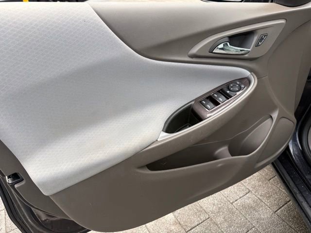 Used 2023 Chevrolet Malibu LT image 9