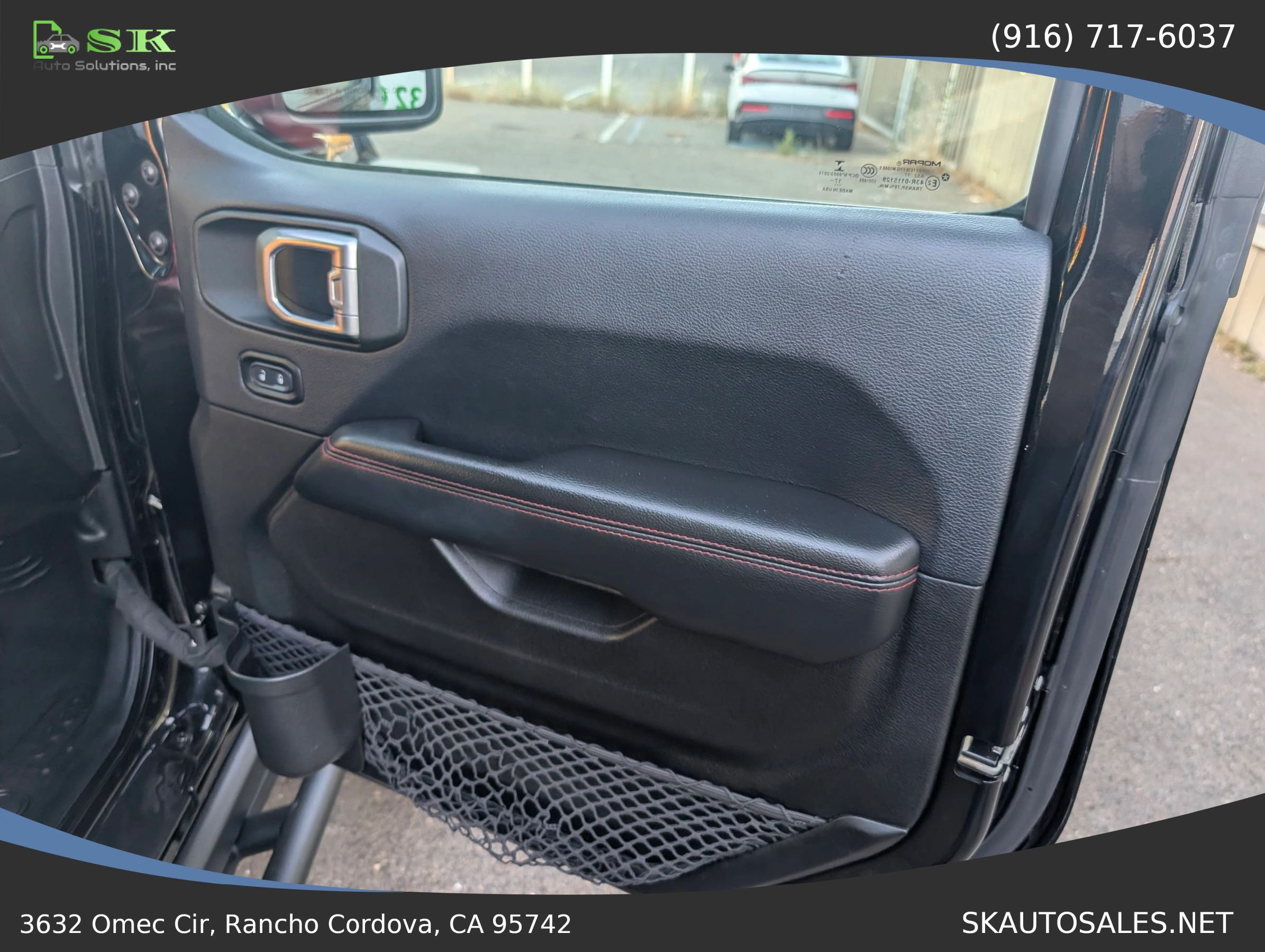 Used 2018 Jeep Wrangler Unlimited Rubicon AWD/4WD image 39