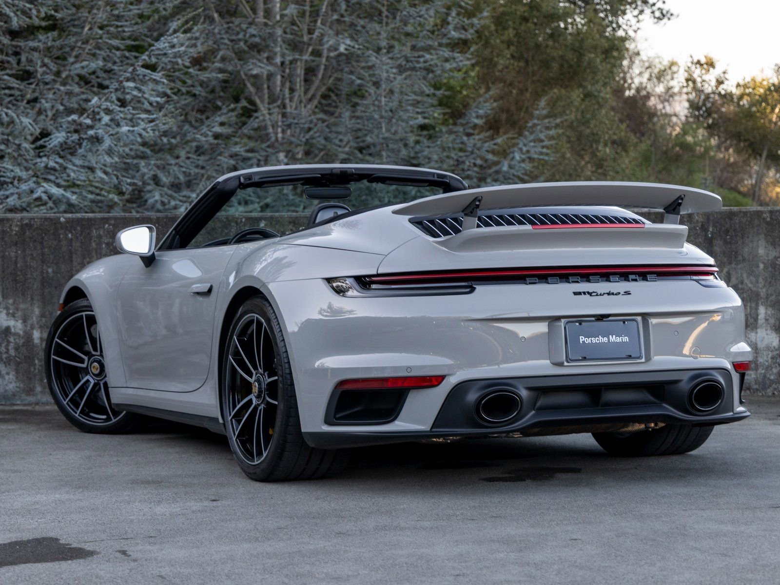 Certified 2021 Porsche 911 Turbo S image 3
