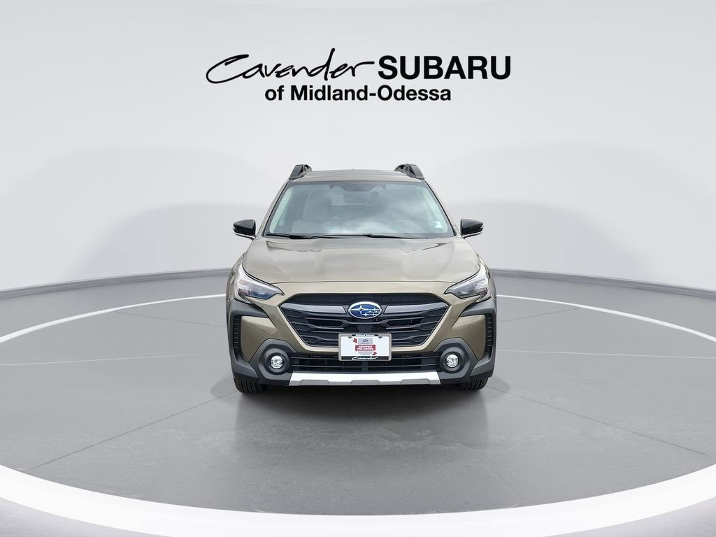 Certified 2025 Subaru Outback Limited AWD/4WD image 3