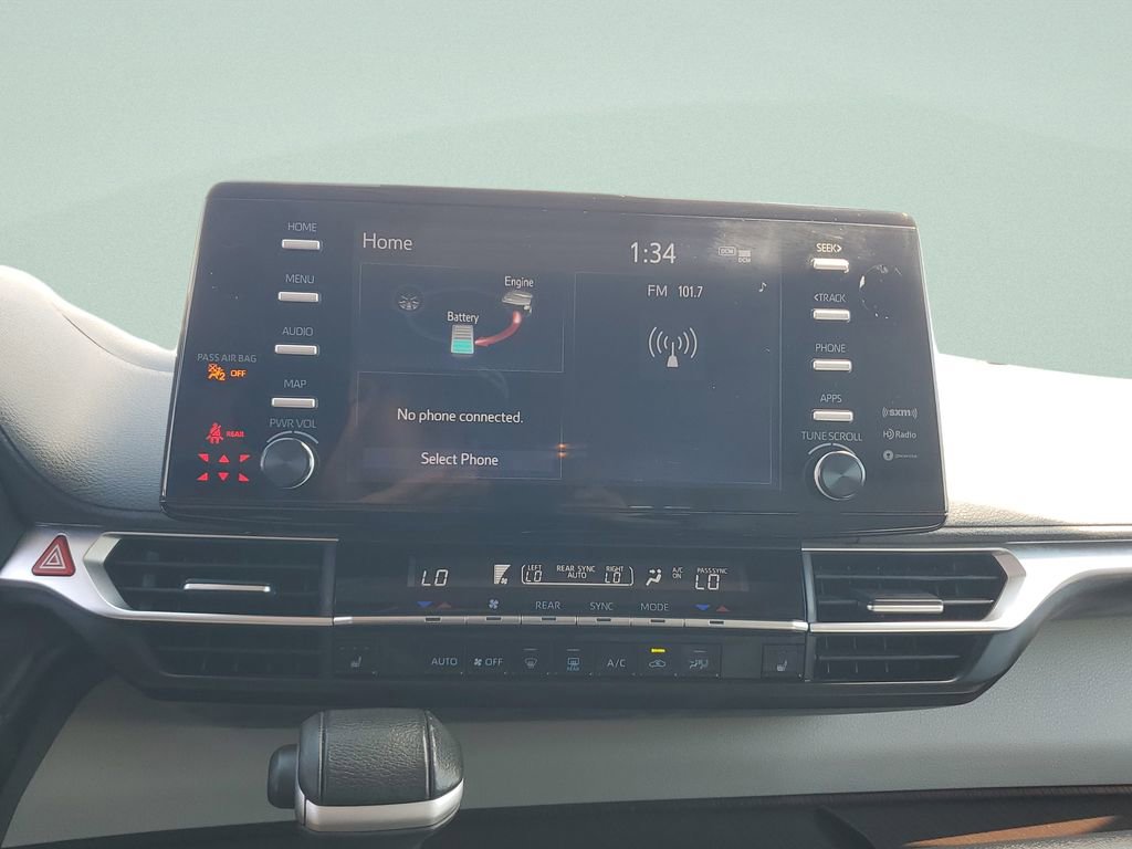 Certified 2024 Toyota Sienna XLE image 21
