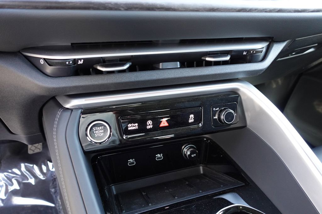 New 2025 Audi Q5 Prestige image 19