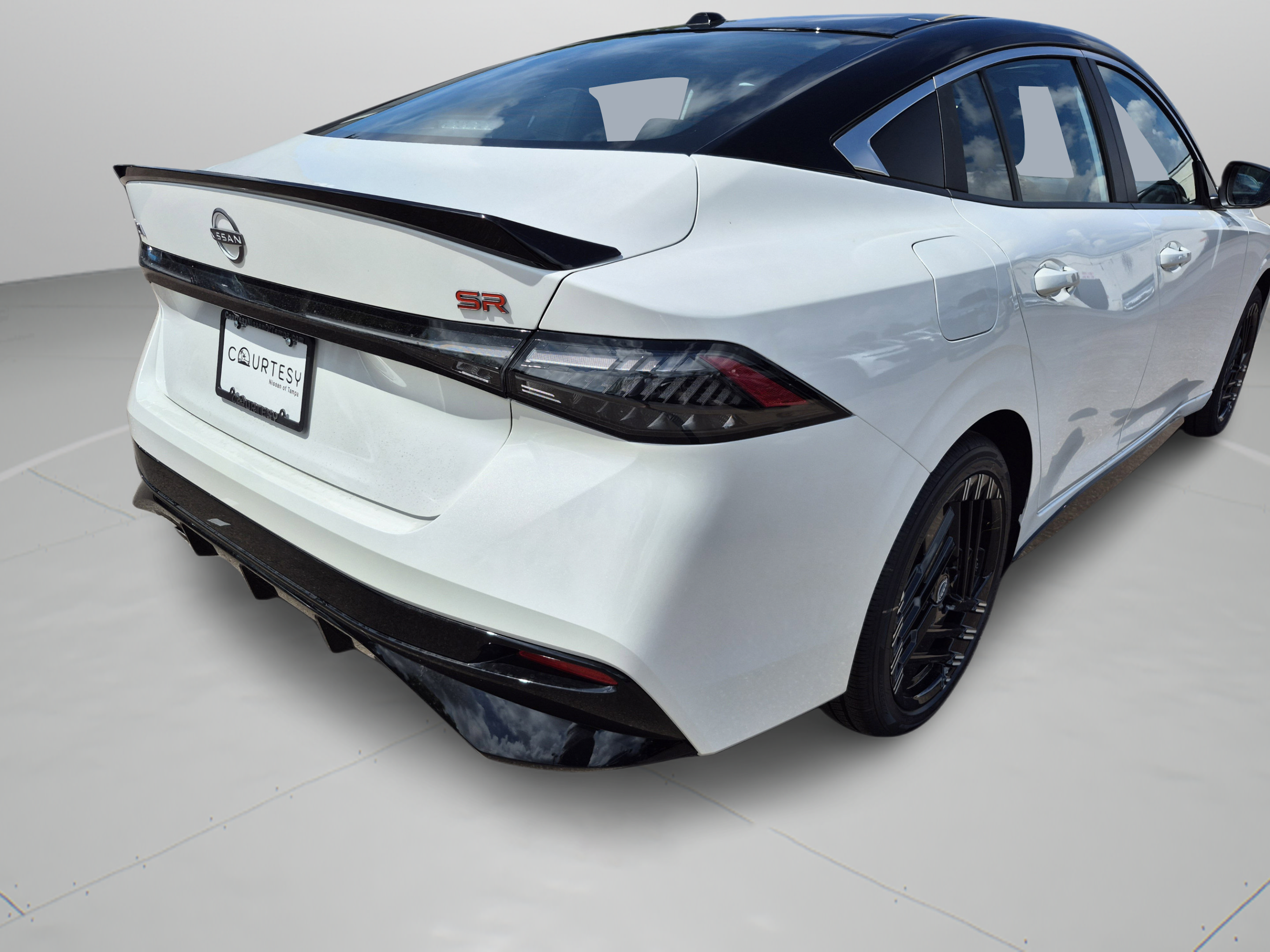 New 2026 Nissan Sentra SR w/ SR All Weather Package FWD image 32