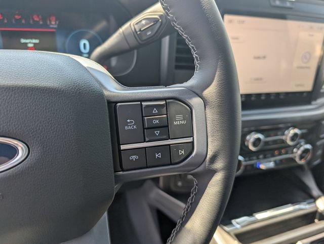 New 2026 Ford F250 Lariat w/ Black Appearance Package AWD/4WD image 18