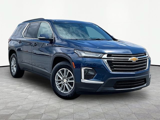 Used 2023 Chevrolet Traverse LT FWD image 1