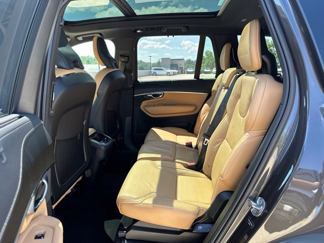 Certified 2023 Volvo XC90 B6 Ultimate AWD/4WD image 14
