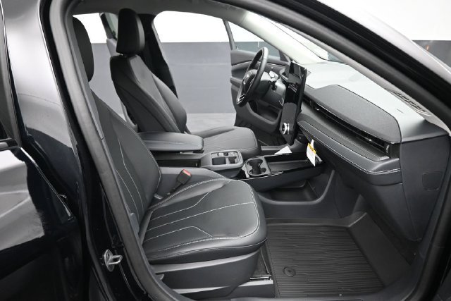 Certified 2026 Ford Mustang Mach-E Select w/ Technology Package AWD/4WD image 29