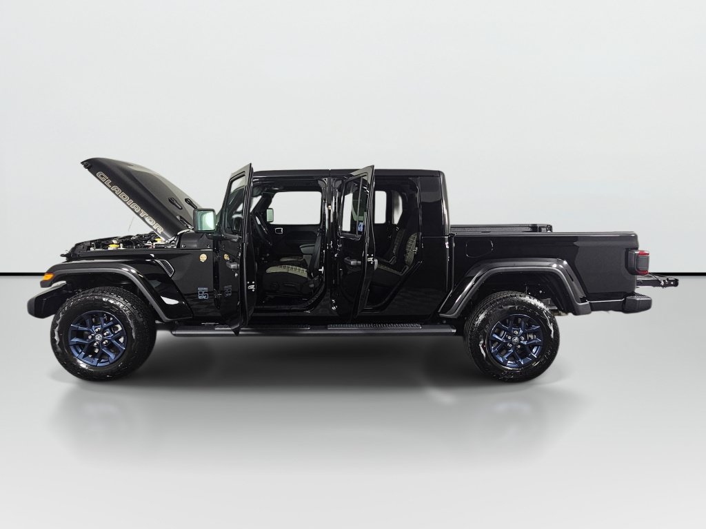 New 2026 Jeep Gladiator Sport AWD/4WD image 11