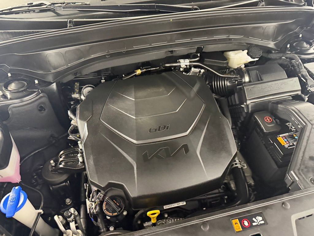 Used 2025 Kia Telluride S image 33