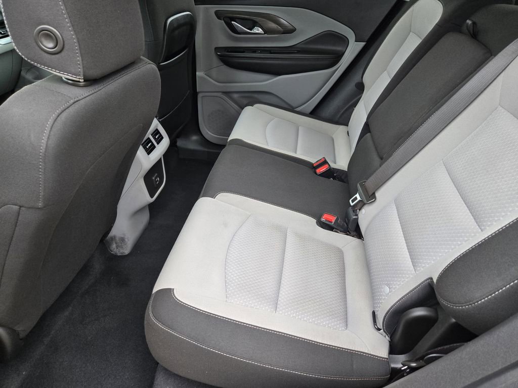 Used 2022 GMC Terrain SLE w/ Driver Convenience Package FWD image 28