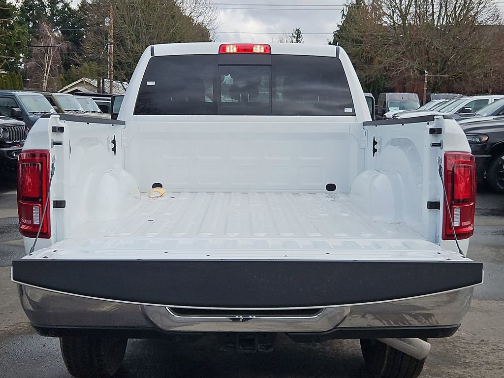 New 2026 RAM 2500 Laramie AWD/4WD image 10