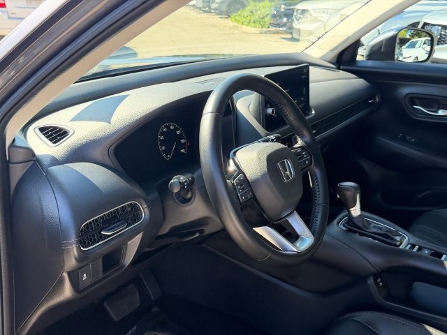Used 2026 Honda HR-V EX-L image 13