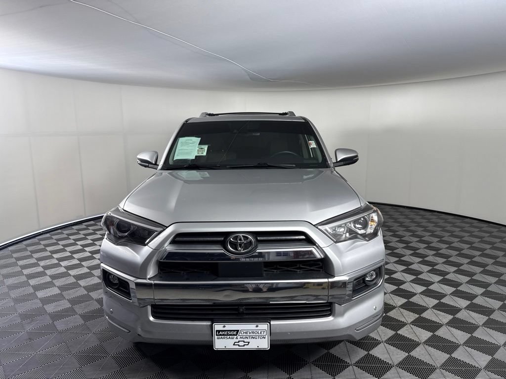 Used 2022 Toyota 4Runner Limited AWD/4WD image 8