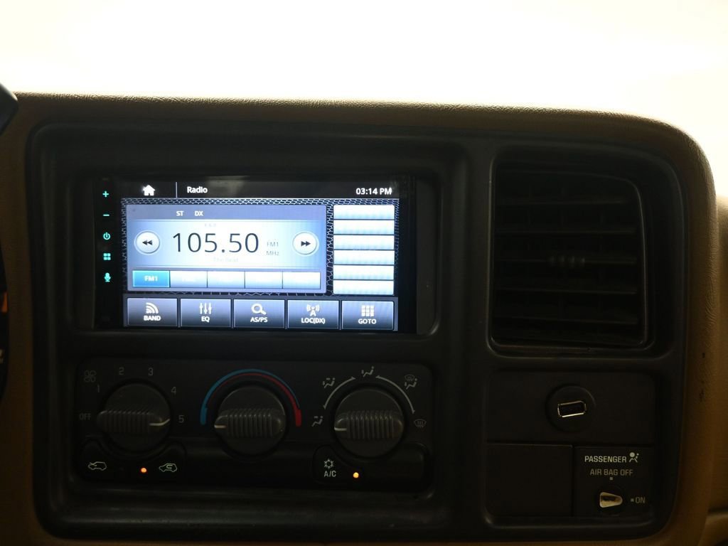 Used 2000 Chevrolet Silverado 1500 LS image 14