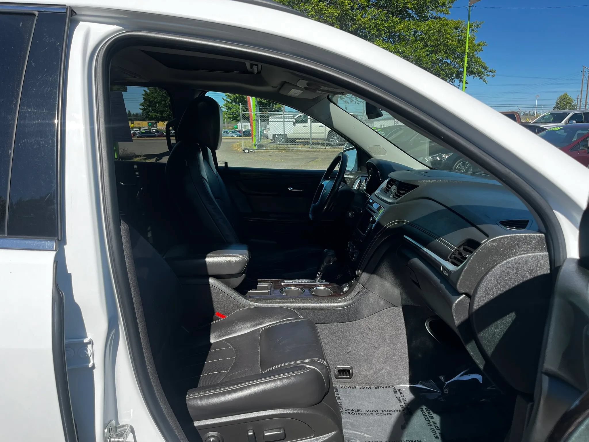 Used 2016 Chevrolet Traverse LTZ AWD/4WD image 19