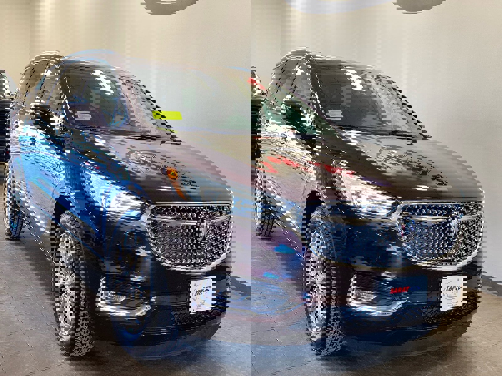 Used 2021 Buick Enclave Avenir w/ Avenir Technology Package image 2