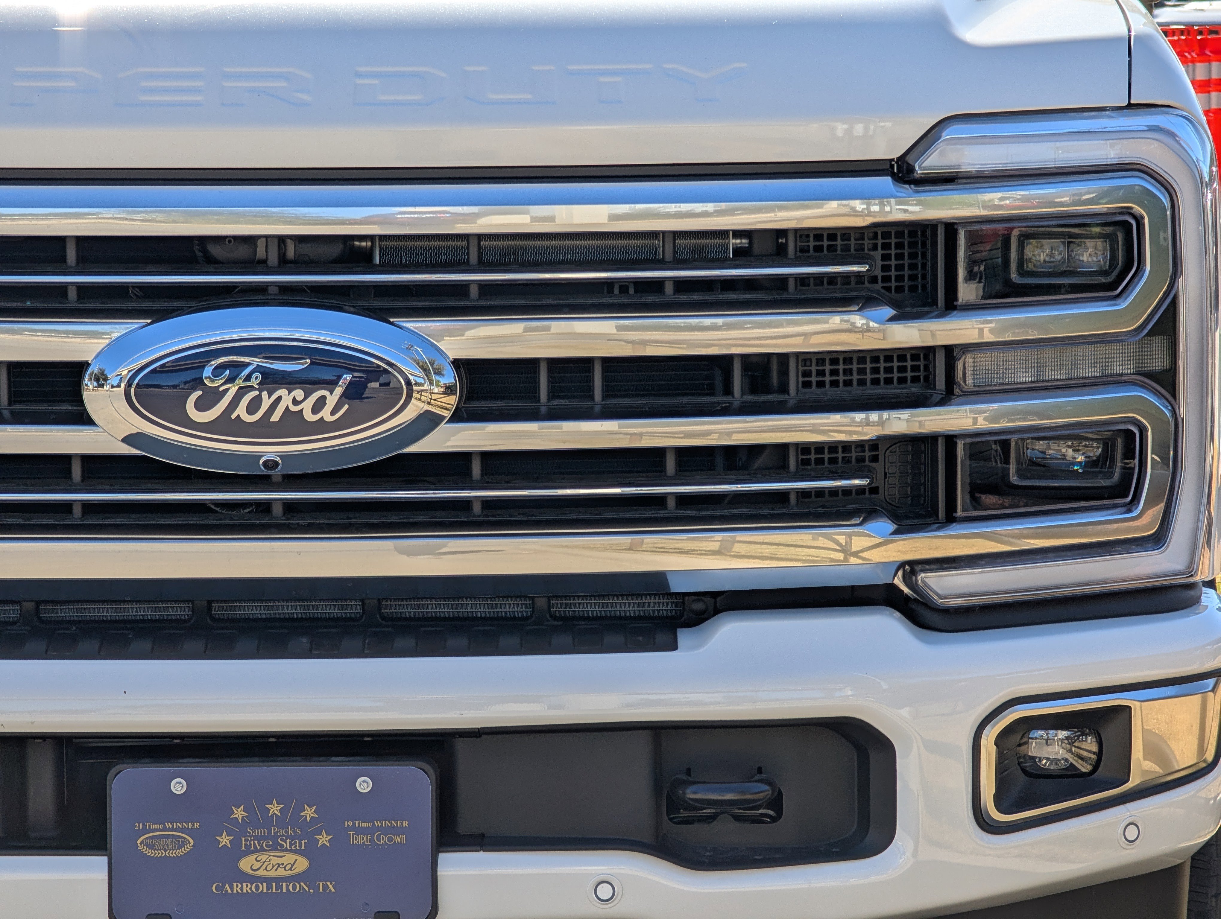 New 2026 Ford F250 Platinum image 9