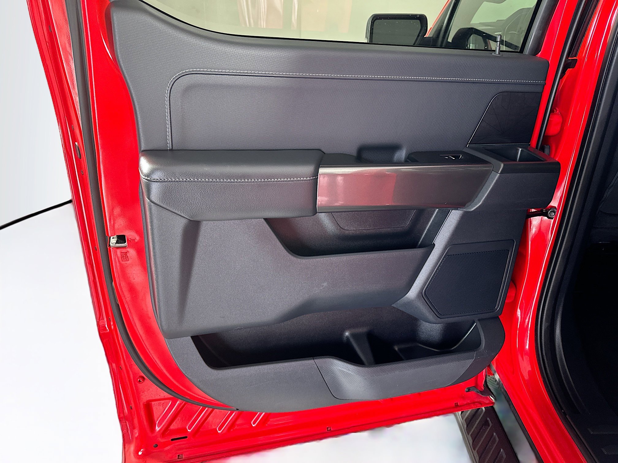 Used 2023 Ford F150 XLT w/ Equipment Group 302A High image 26