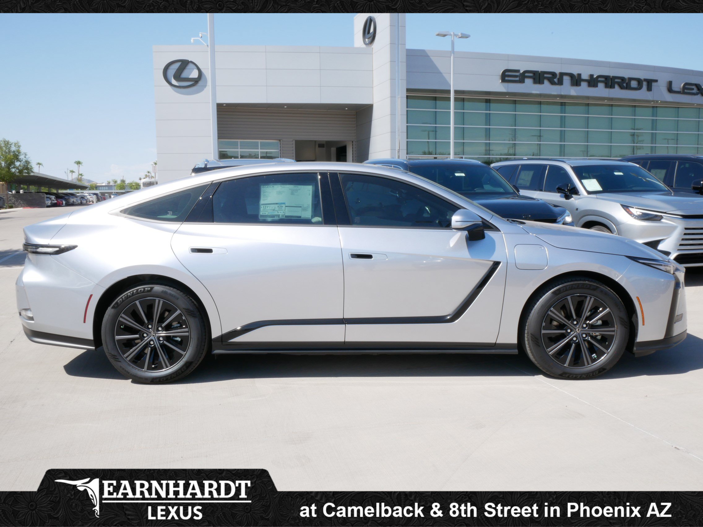 New 2026 Lexus ES 350e FWD image 9