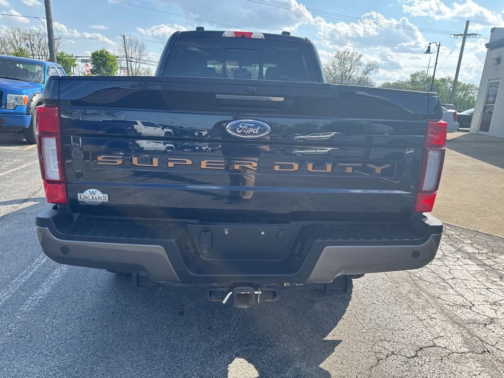 Used 2022 Ford F350 King Ranch w/ King Ranch Ultimate Package AWD/4WD video 4