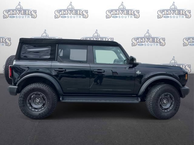 Used 2025 Ford Bronco Outer Banks w/ Sasquatch Package AWD/4WD image 2