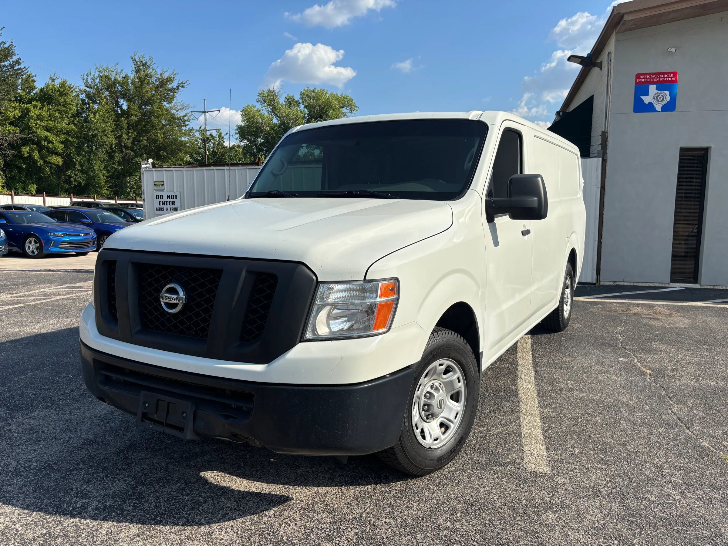 Used 2018 Nissan NV 1500 SV image 10