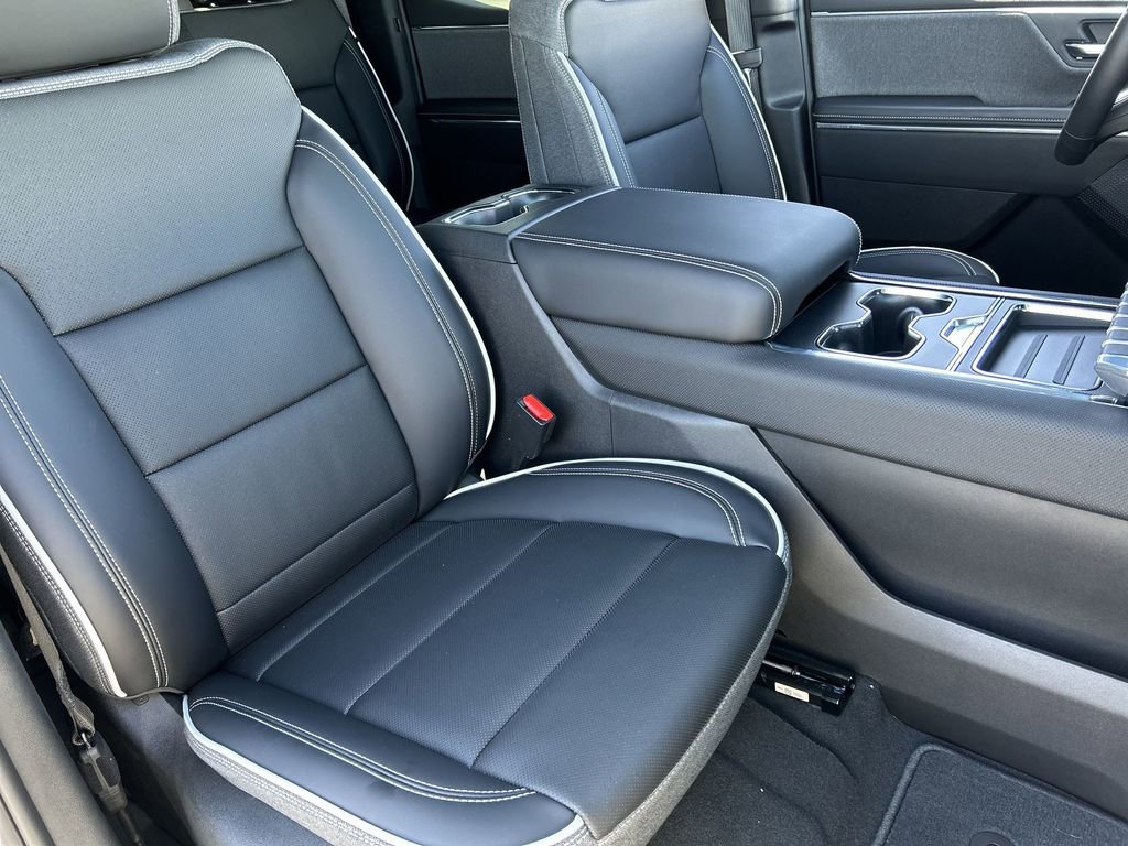 New 2026 GMC Sierra EV Elevation w/ Premium Package image 27