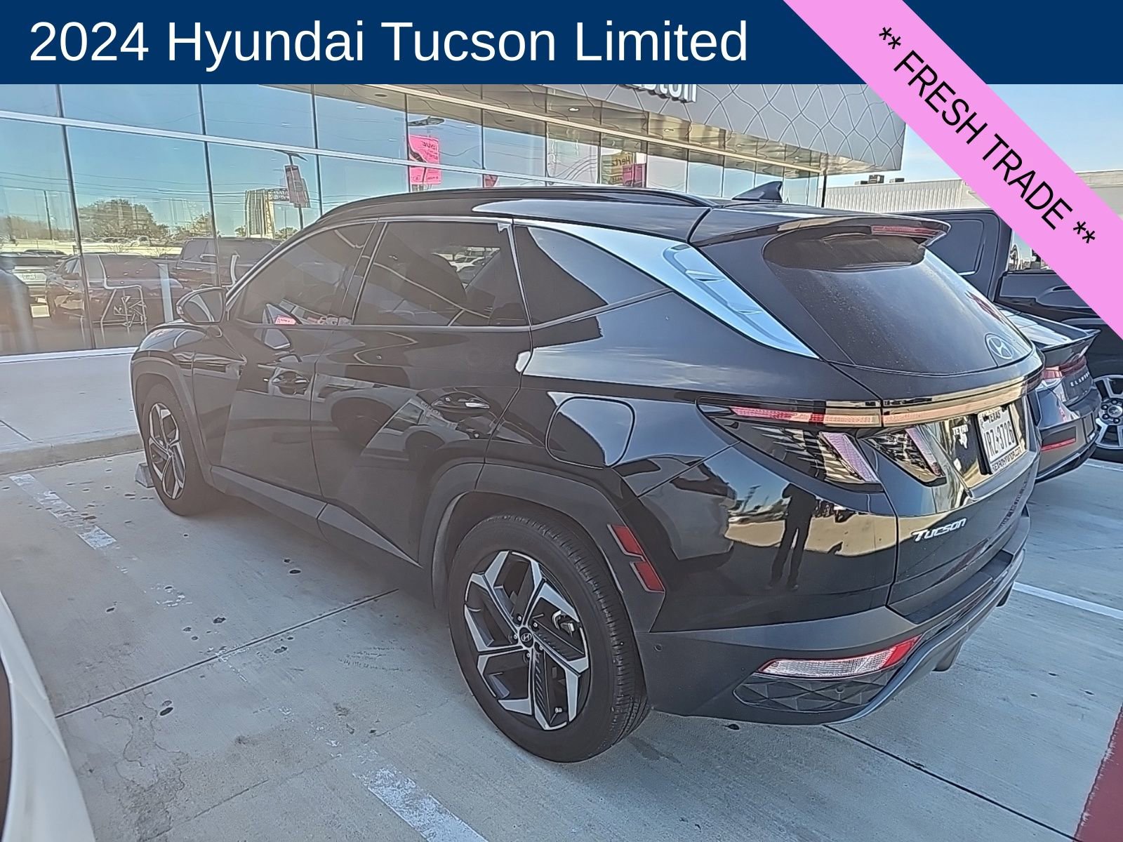 Used 2024 Hyundai Tucson Limited image 2