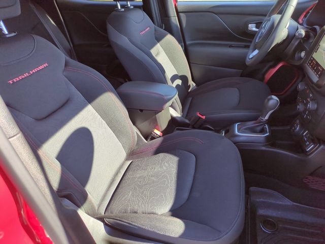 Used 2023 Jeep Renegade Trailhawk AWD/4WD image 33
