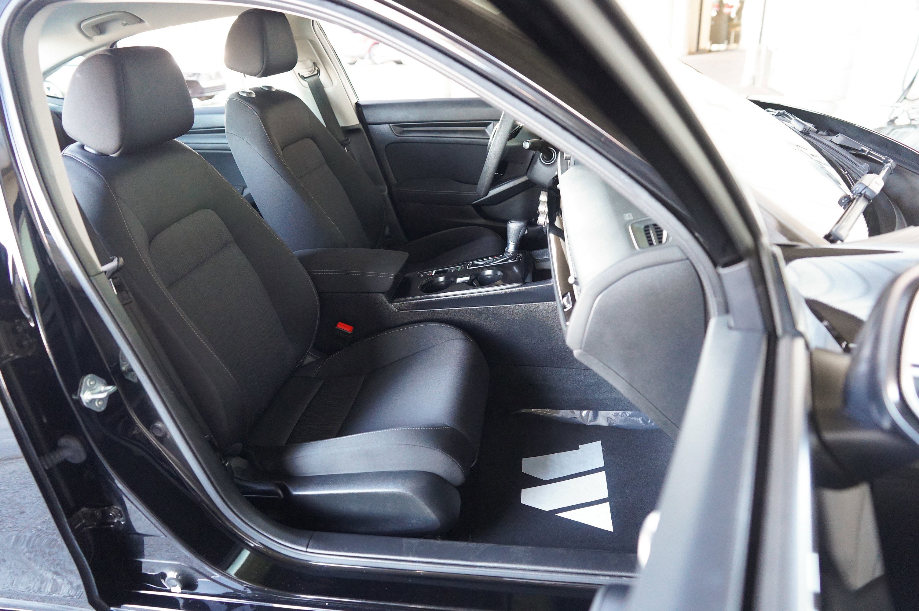 Used 2024 Honda Civic LX image 26