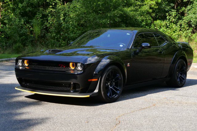 Used 2023 Dodge Challenger R/T Scat Pack RWD image 6