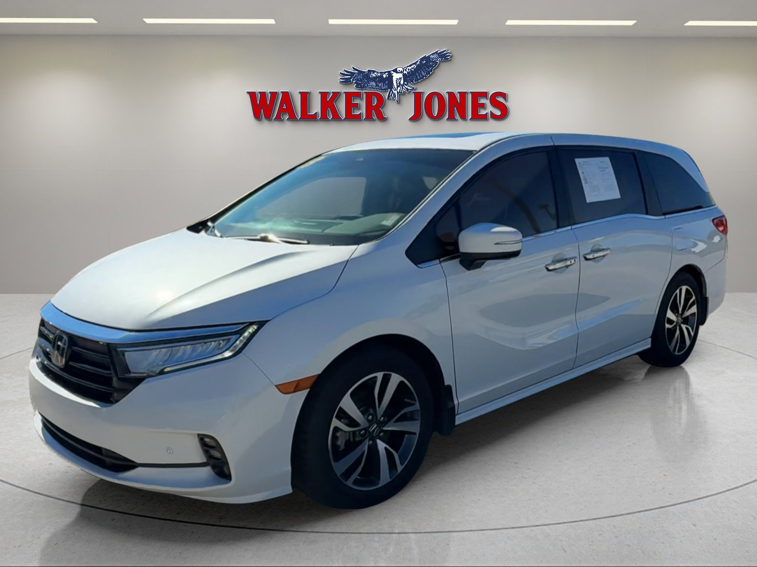 Used 2023 Honda Odyssey Touring image 7