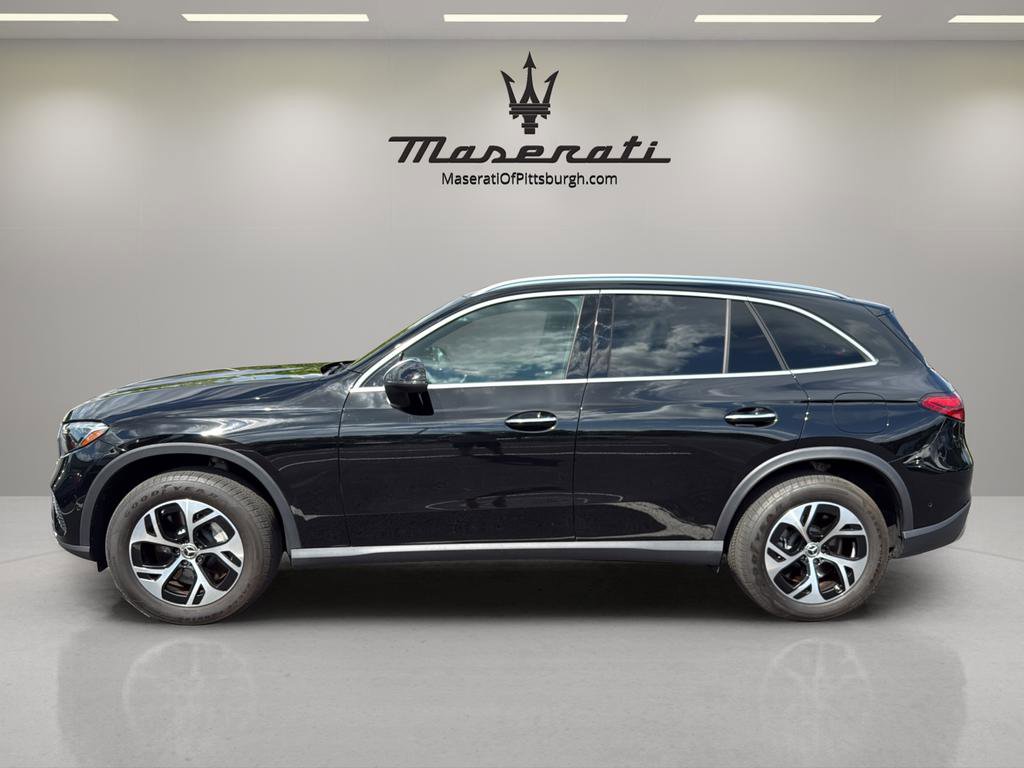 Used 2025 Mercedes-Benz GLC 350e 4MATIC image 8