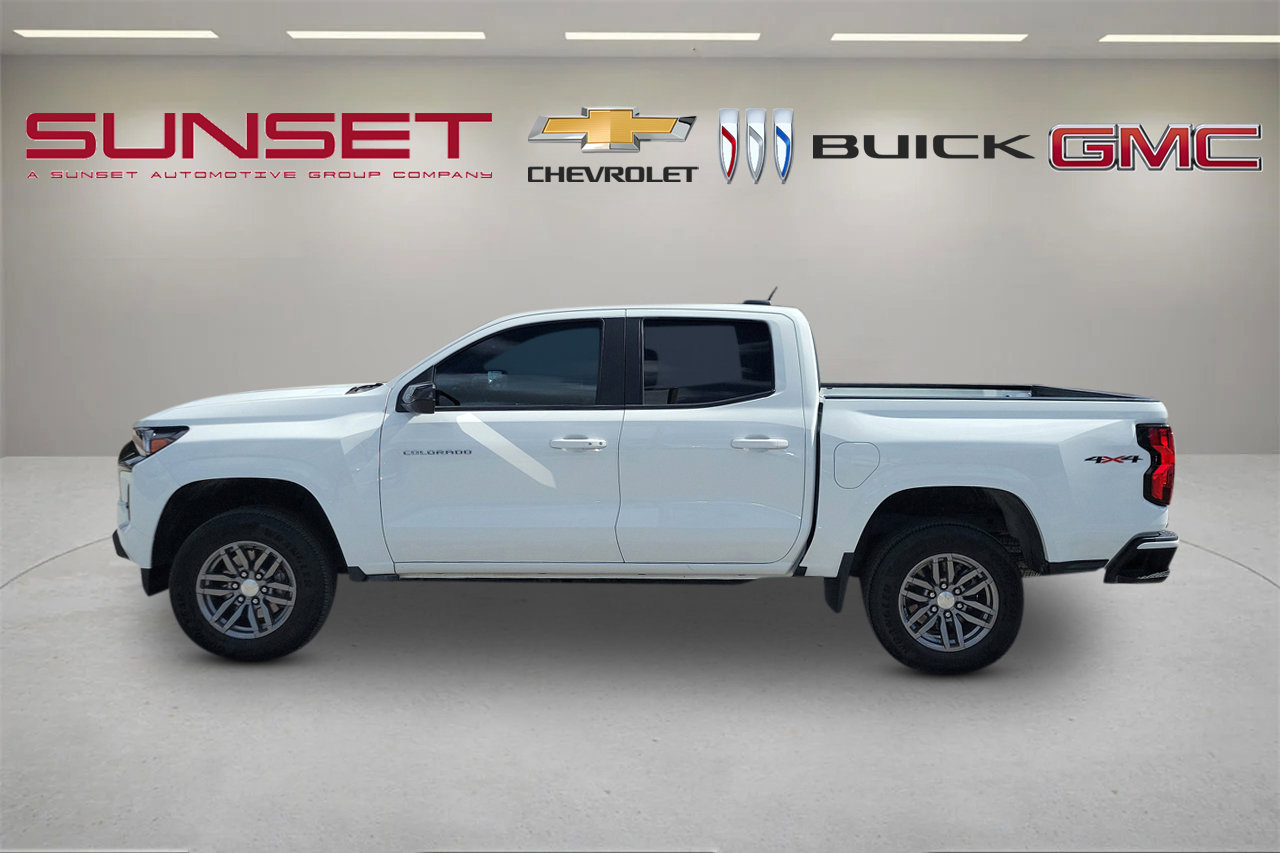 Certified 2024 Chevrolet Colorado LT w/ LT Convenience Package II image 7