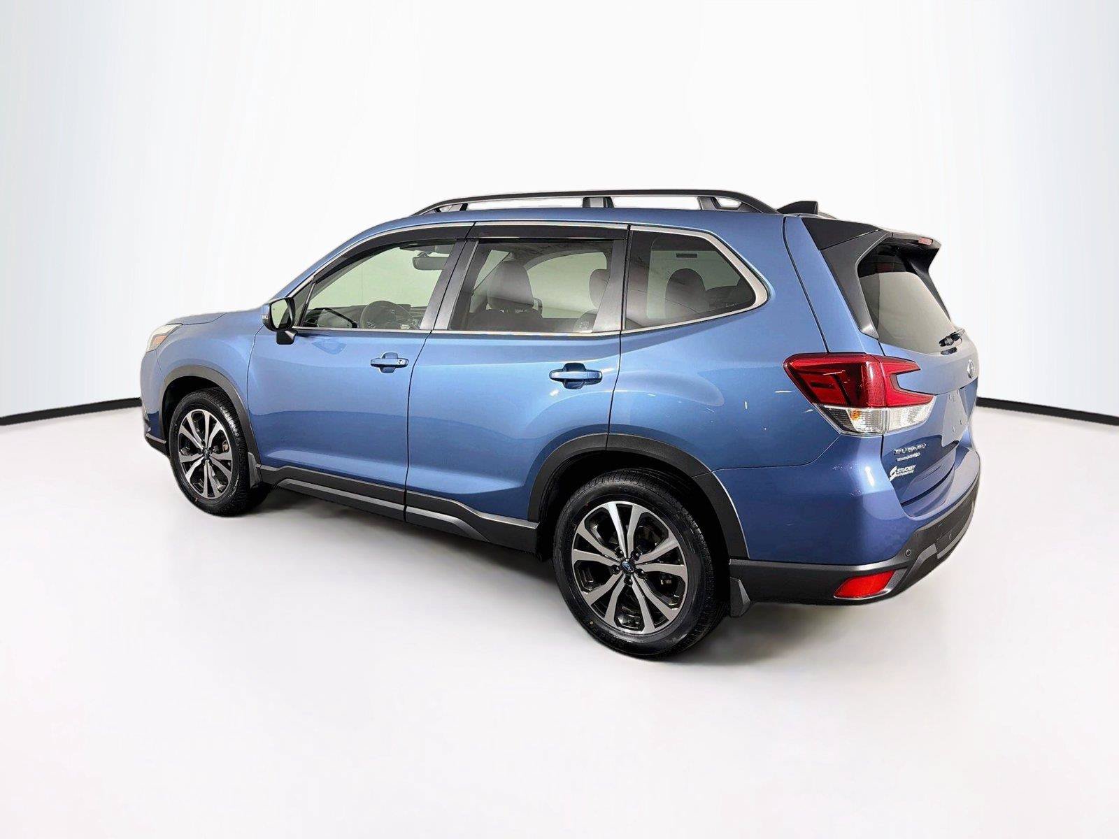 Used 2024 Subaru Forester Limited AWD/4WD image 9