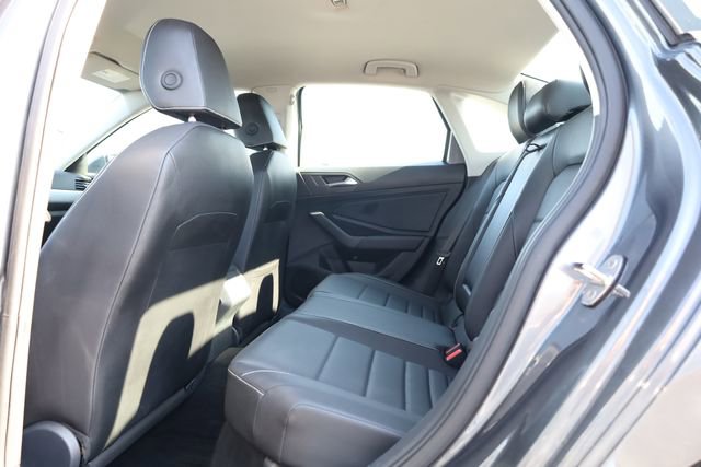 Used 2024 Volkswagen Jetta SE image 28